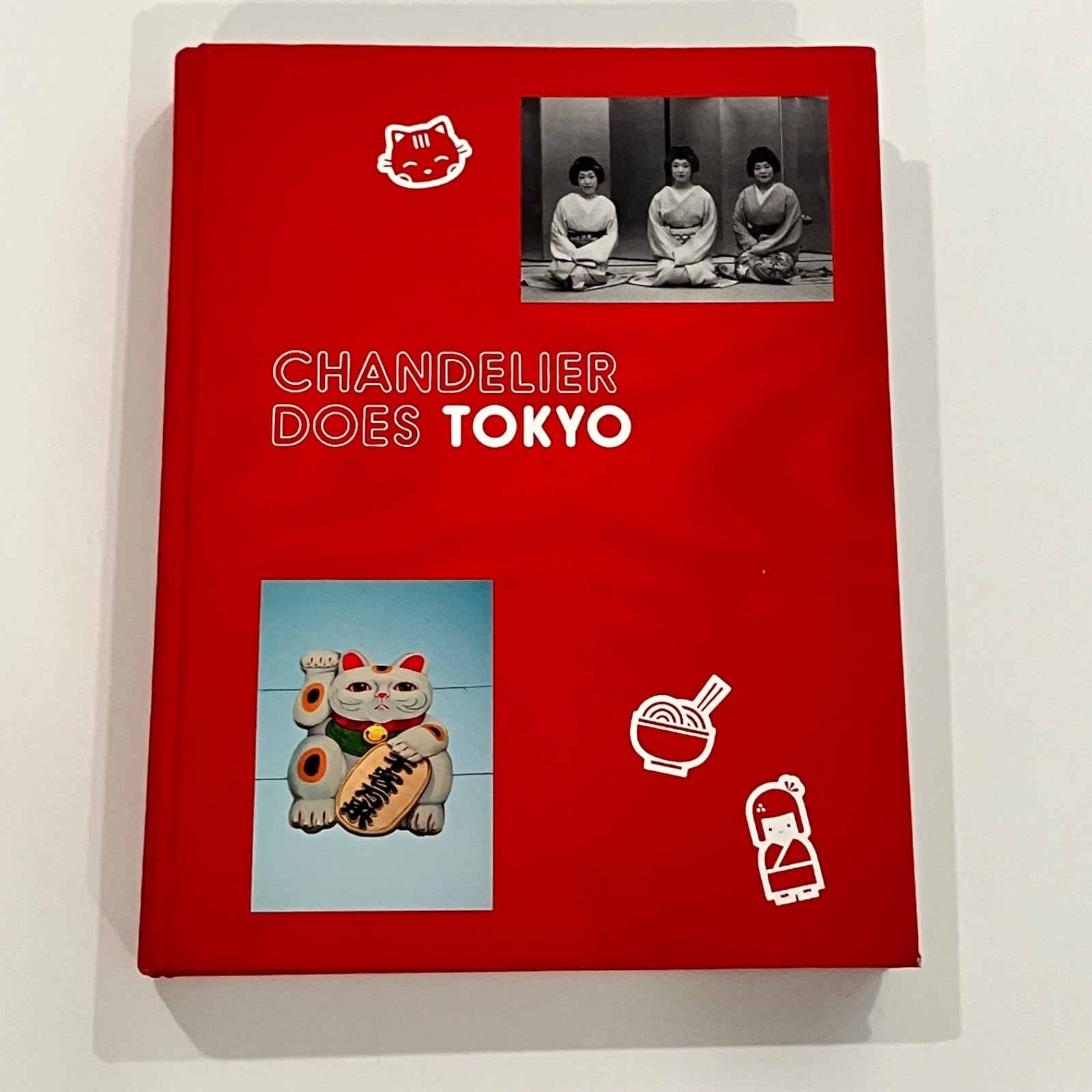 Chandelier Does Tokyo Coffeetable Art Travel Hardcover Book 2016