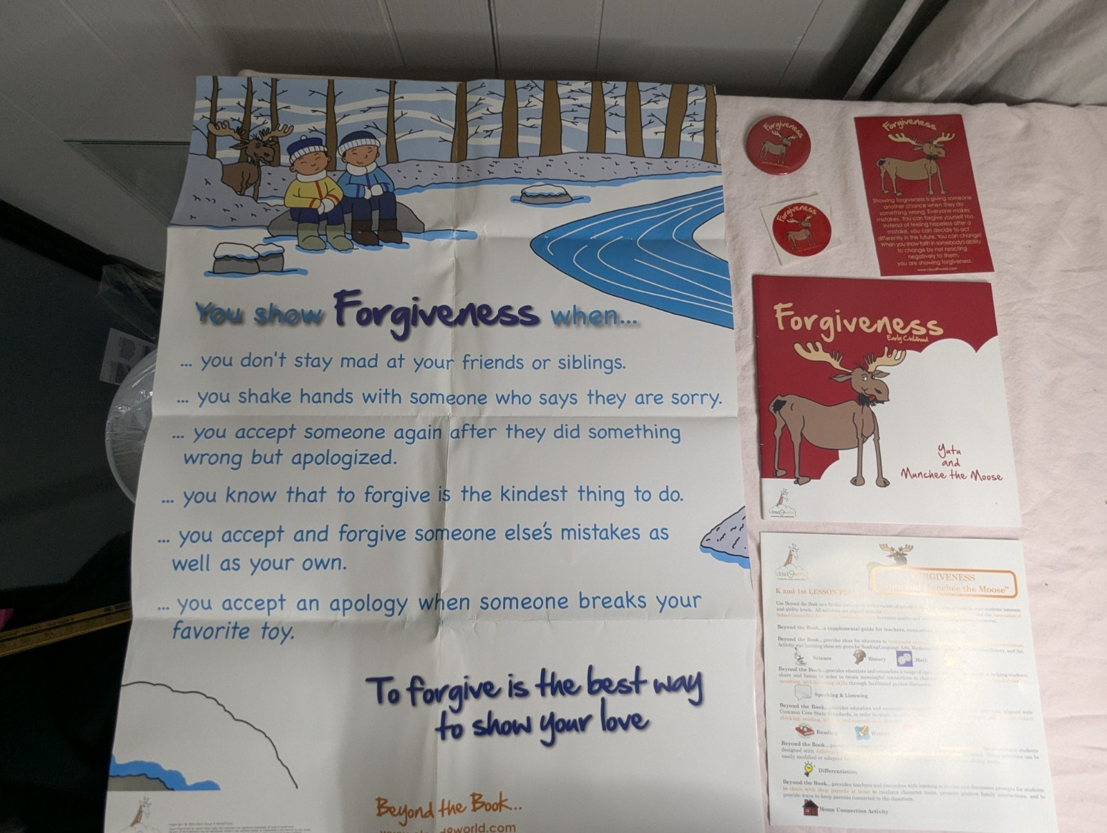 Home School Teachers Cloud 9 world character book FORGIVENESS K-1st poster kit