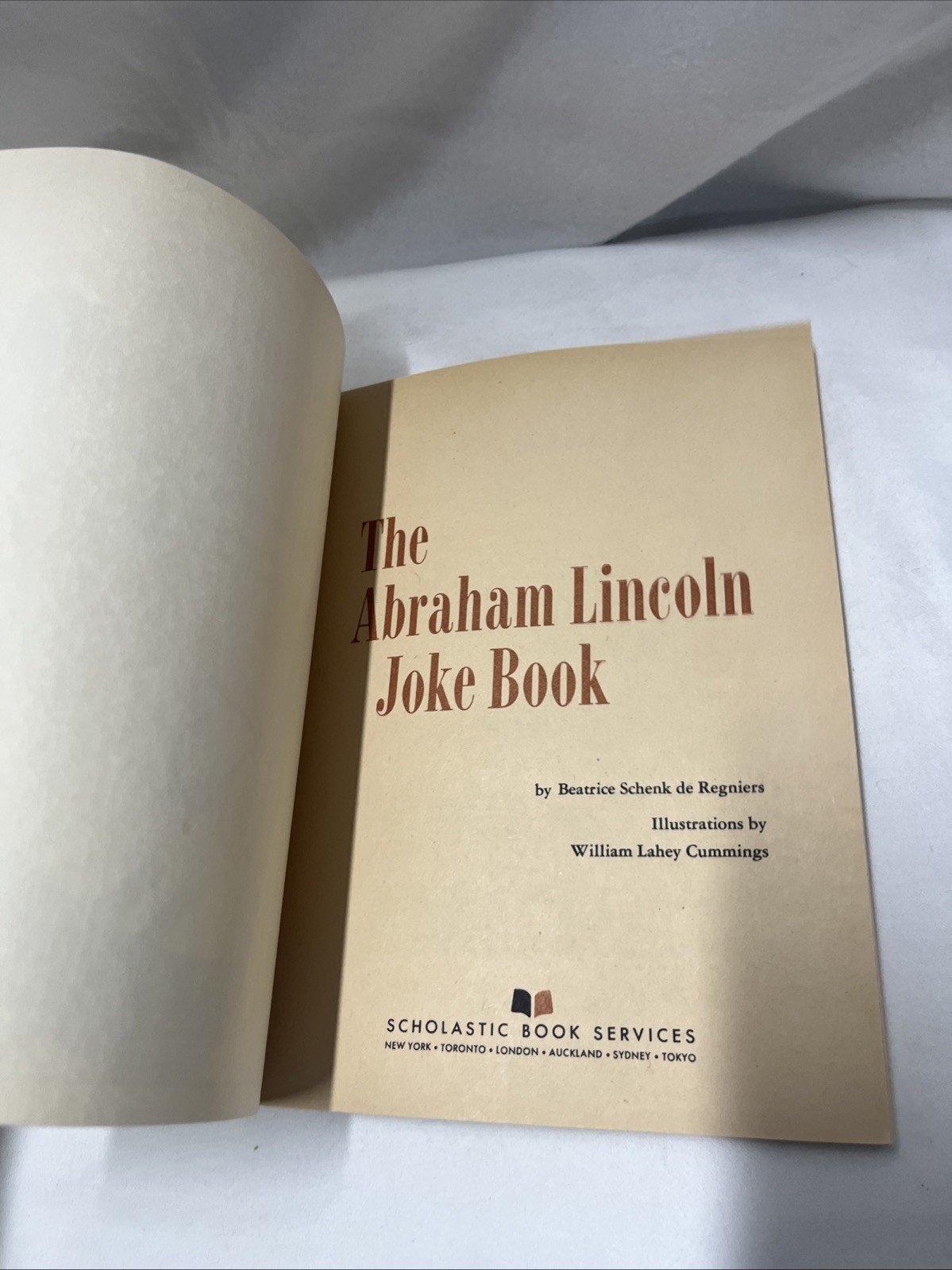 Vintage 1965 The Abraham Lincoln Joke Book Scholastic HC Illustrated Humor