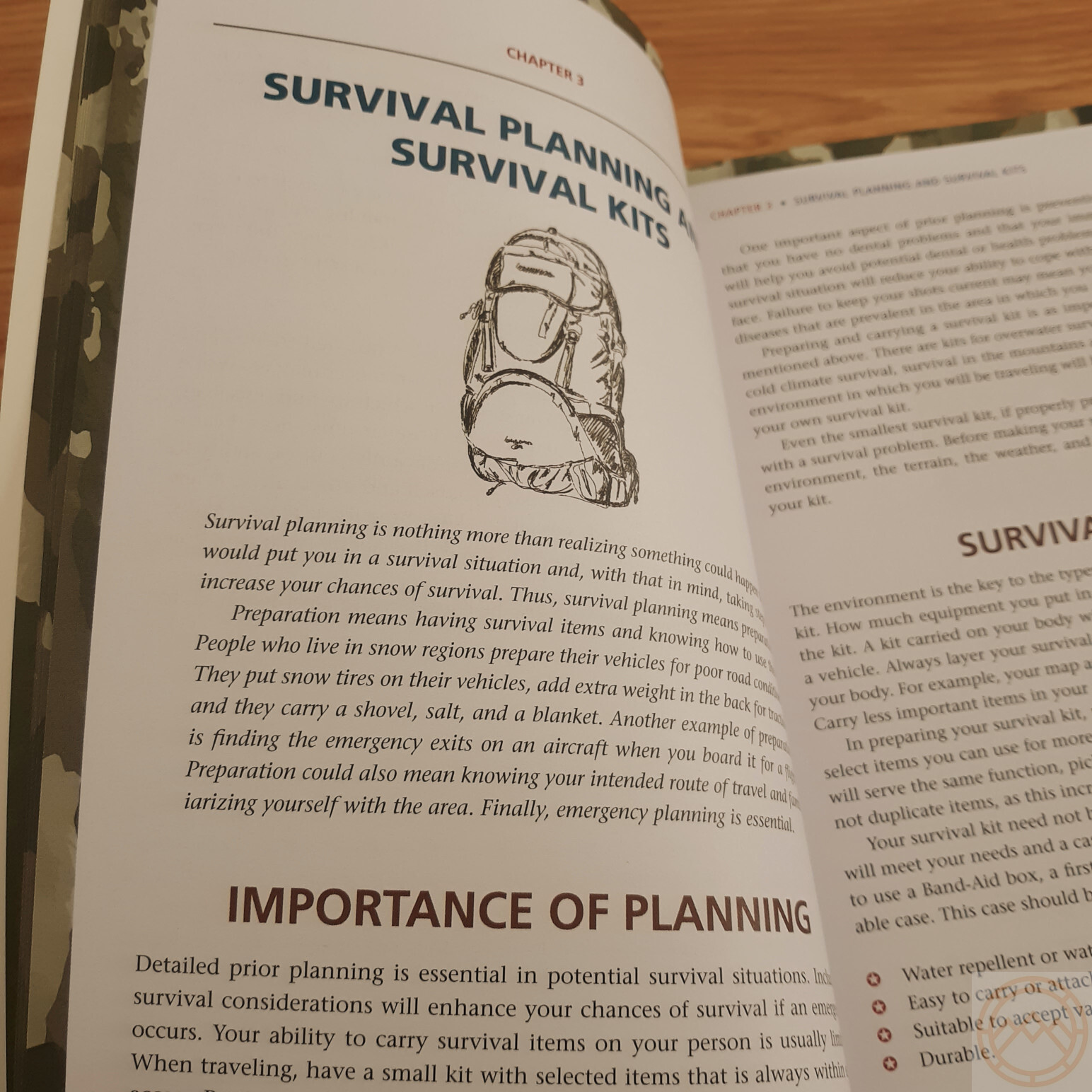 U.S. Survival Manual Book Outdoor Enthusiasts Pictures / Illustrations 428 Pages
