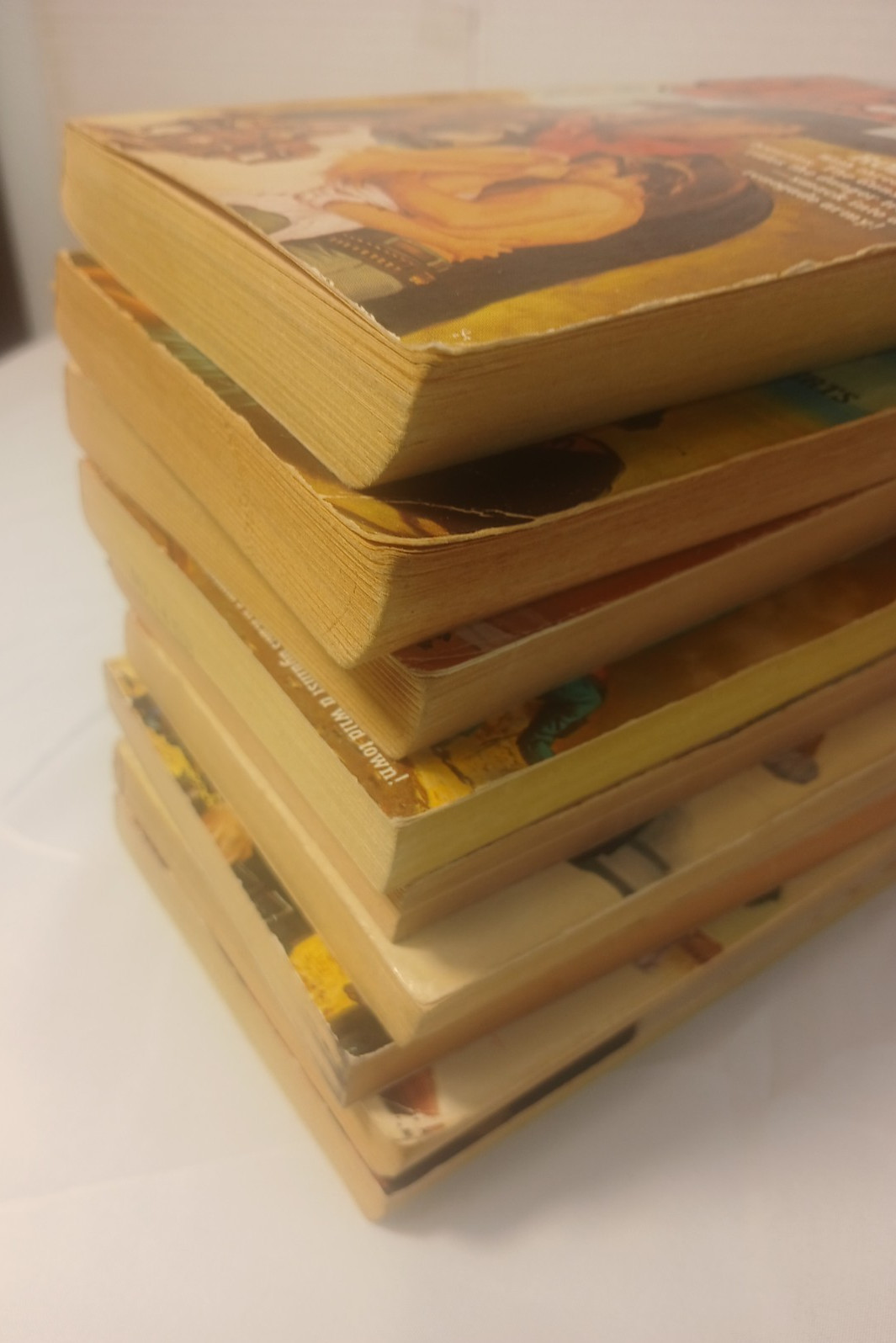 Lo of 9 The Gunsmith – J. R. Robert – Books 1-2, 4-6, 49 ,50, 52, and 55