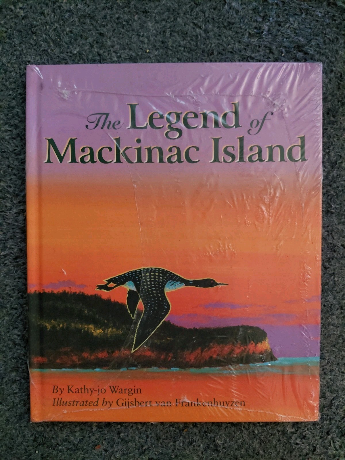 The Legend of Mackinac Island by Kathy-jo Wargin (English) Hardcover Book