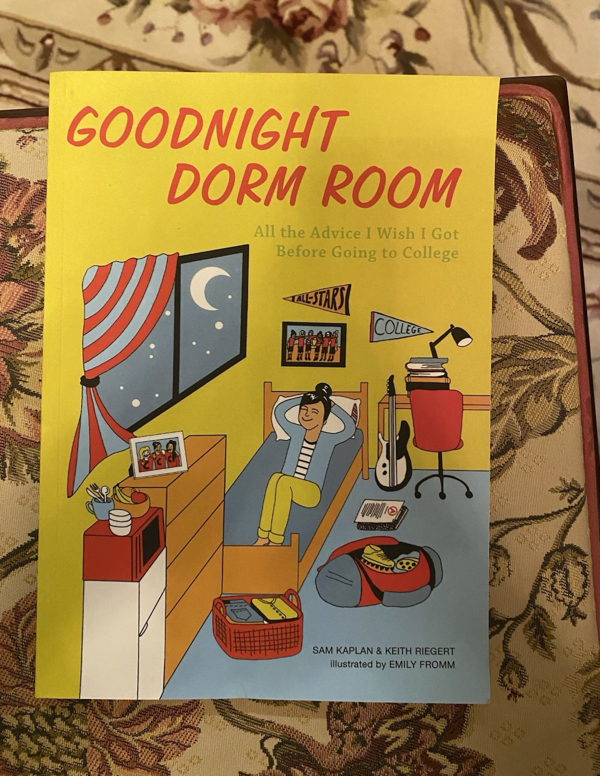 Ulysses Press Goodnight Dorm Room Advice Before College Kaplan Riegert PB Illus