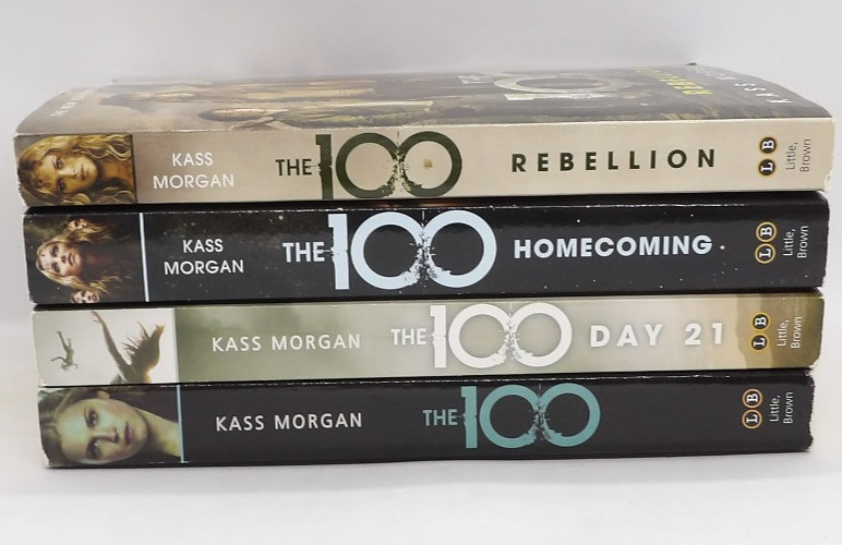 The 100 Paperbacks Book Bundle of 4: The 100, Day 21, Homecoming & Rebellion