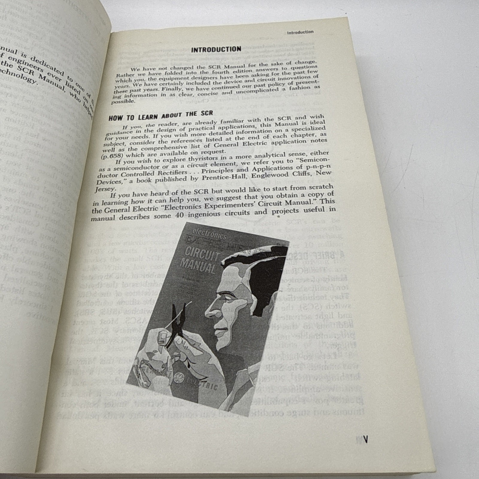 SCR Manual Including Triarcs & Thyristora 5th Ed General Electric Company 1982