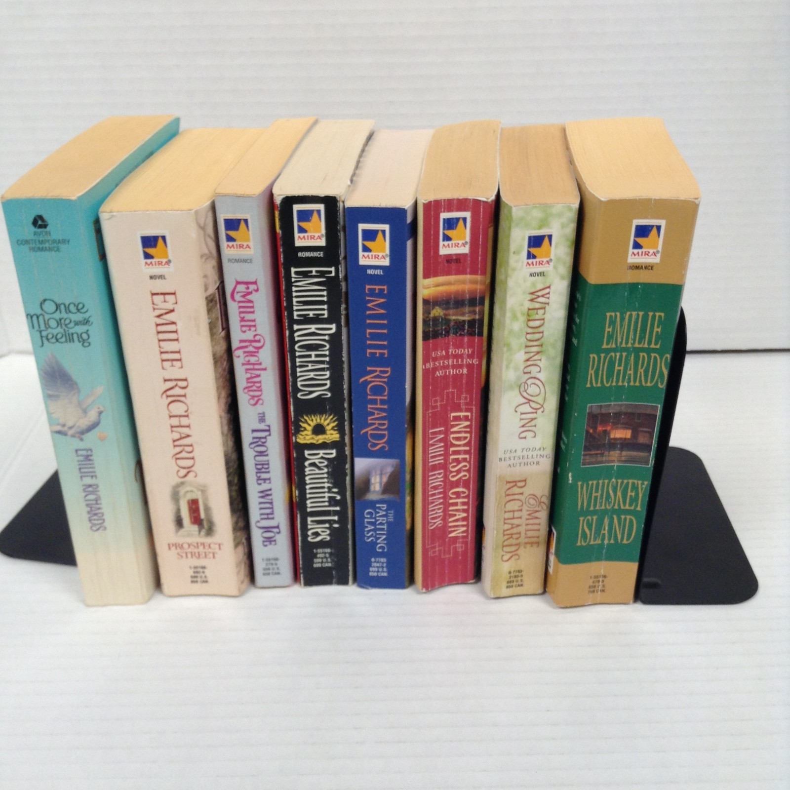 EMILIE RICHARDS Lot of 8 Books 1+2 in Donaghue + Shenandoah Series + 4 Other PB