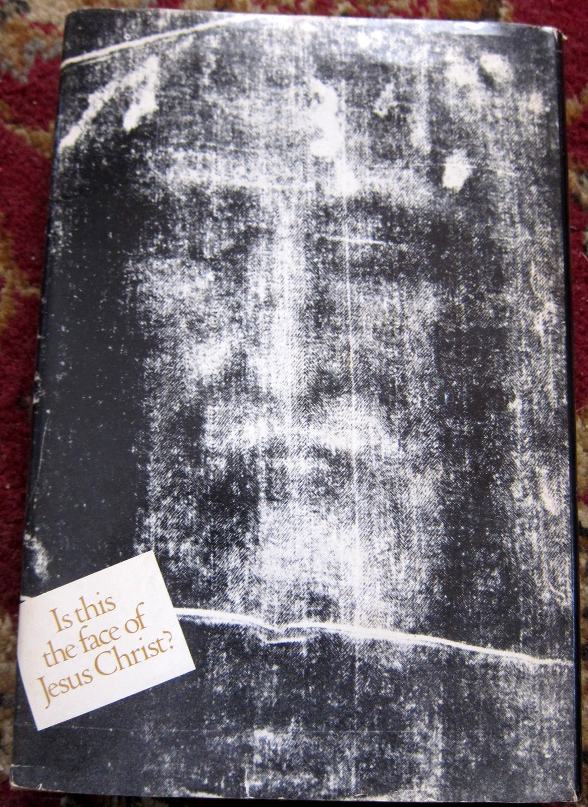 The Shroud of Turin by Ian WIlson- 1978 Book Cub Edition hardcover novel…