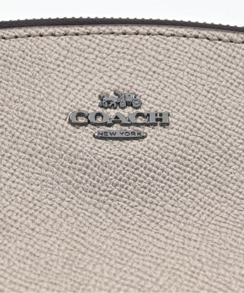 Coach Gold Leather Zip Pouch Women 7in x 4.3in x 2.4in Auth