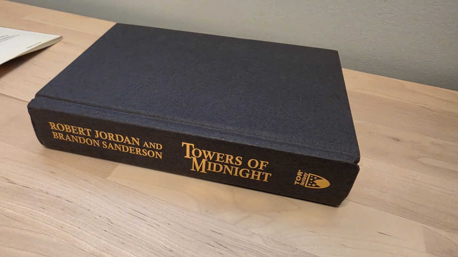 Towers of Midnight : Book Thirteen of the Wheel of Time by Robert Jordan and…