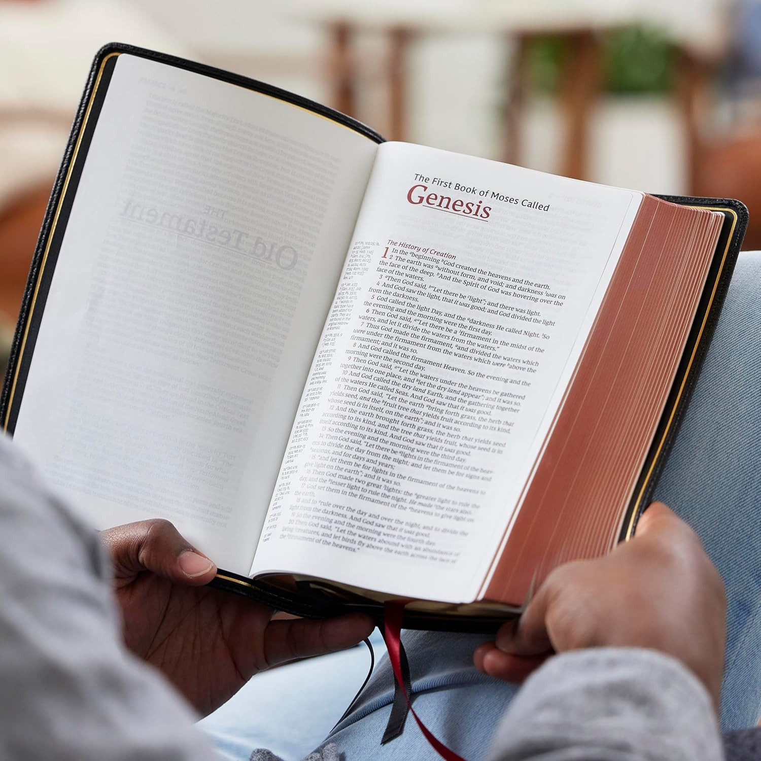 NKJV Bible: Single-Column Verse-By-Verse W/ 72,000 Cross-References, Black Goats