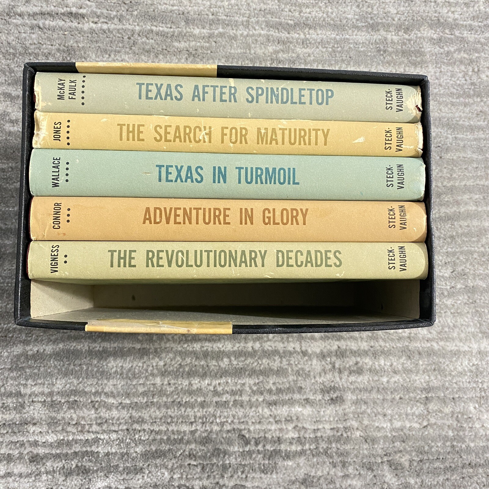 The Saga of Texas Series 1965 Steck-Vaughn Set (Missing 1 Volume) Signed Texana