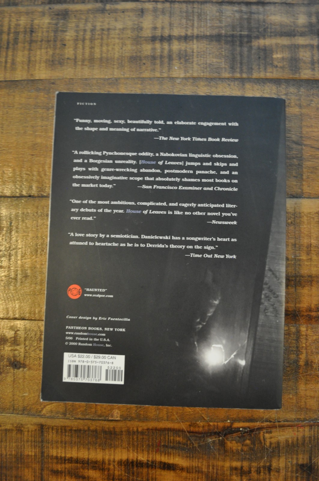 House of Leaves by Mark Z. Danielewski Trade Paperback Vintage