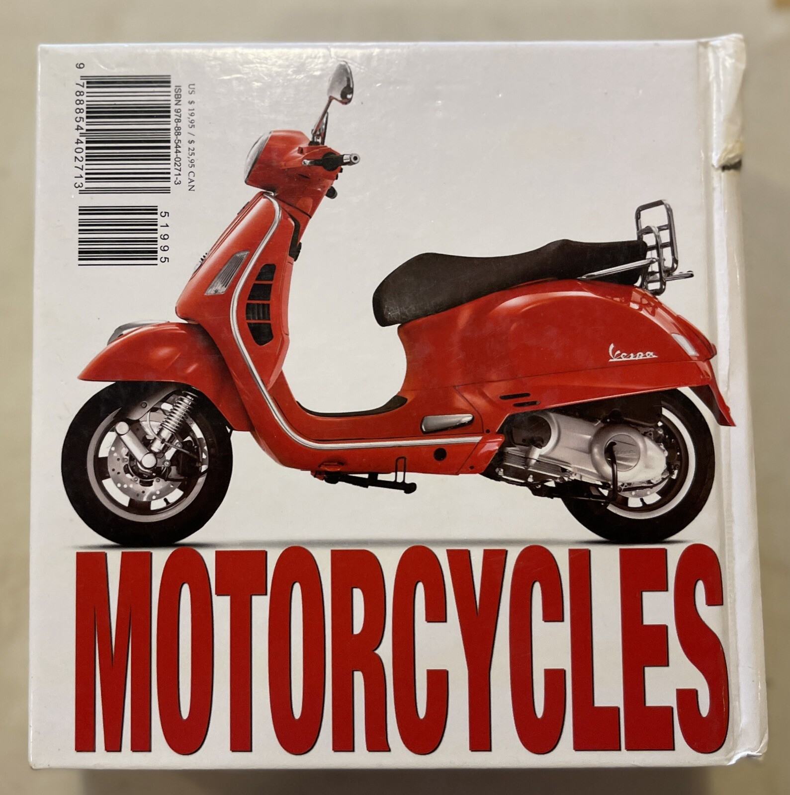 Motorcycles (CubeBook) By Enzo Rizzo 736 Pages