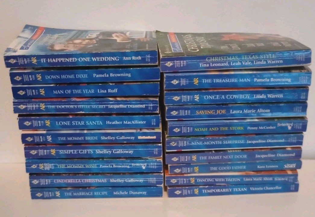 Harlequin American Romance Lot Of 20 Books. Titles & Authors Vary.🩷💘🩷!