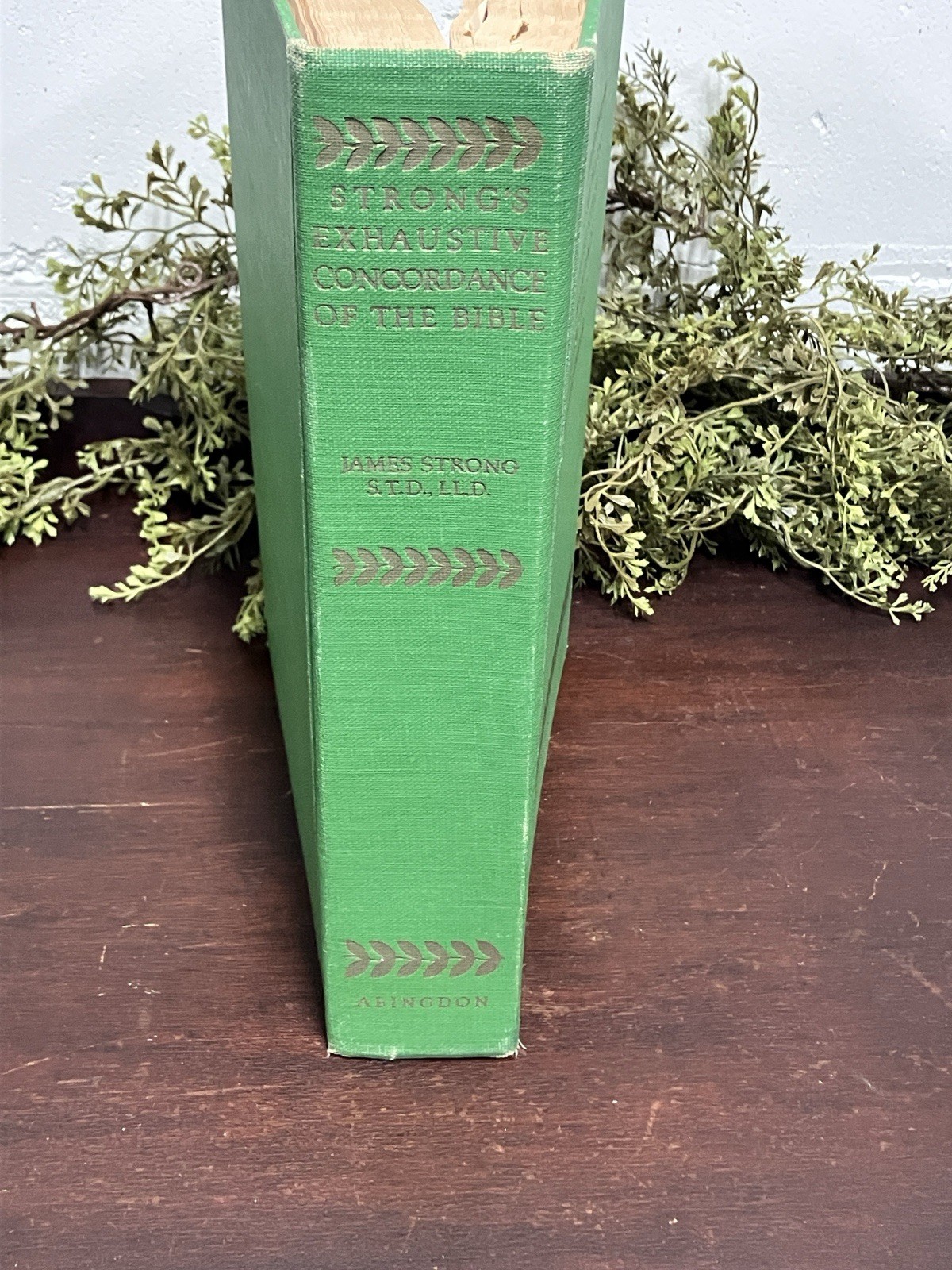 Strong’s Exhaustive Concordance of the Bible Hardcover 1975 ABINGDON