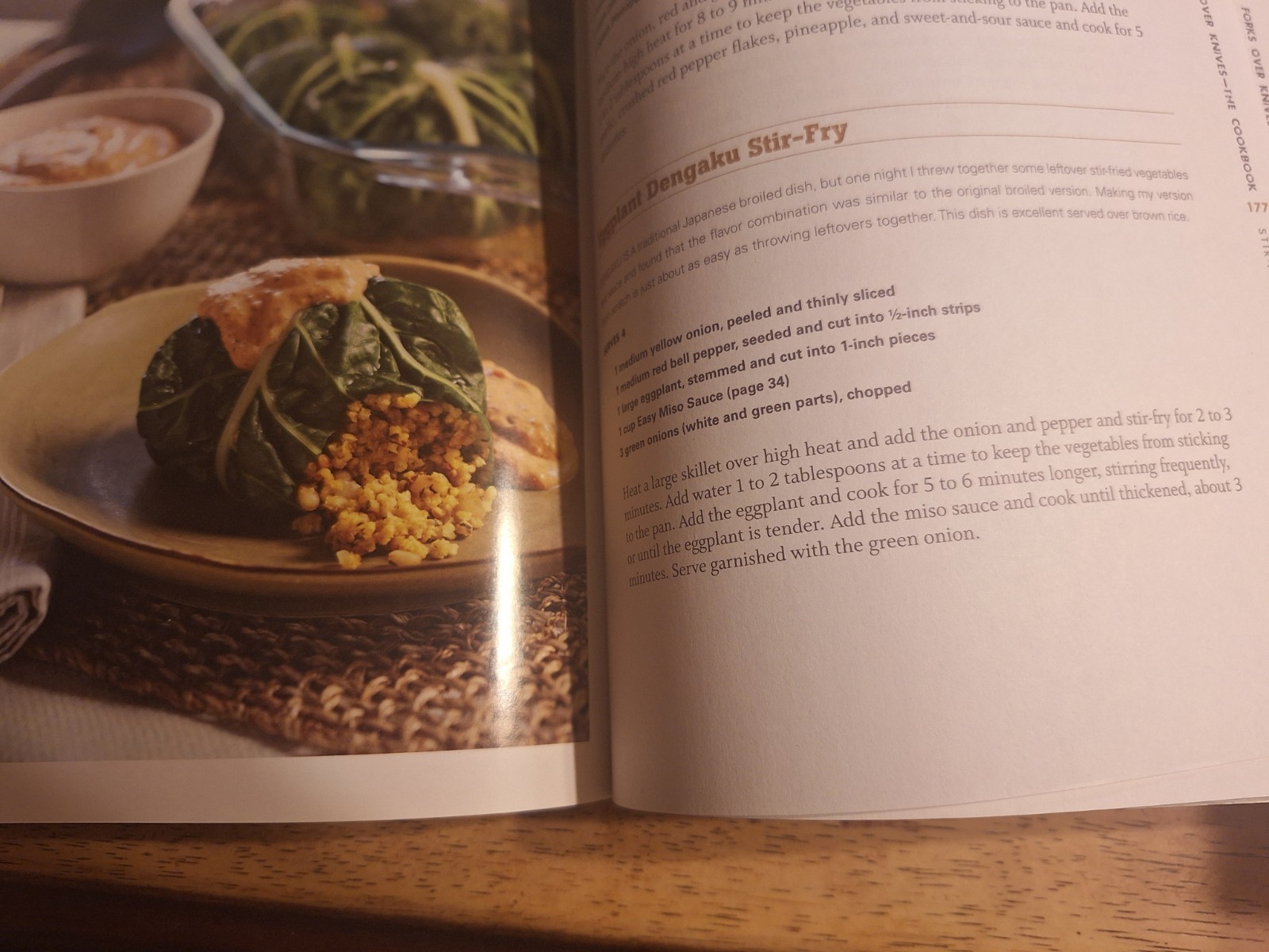 Cookbook : Over 300 Simple and Delicious Plant-Based by Del Sroufe (2012,