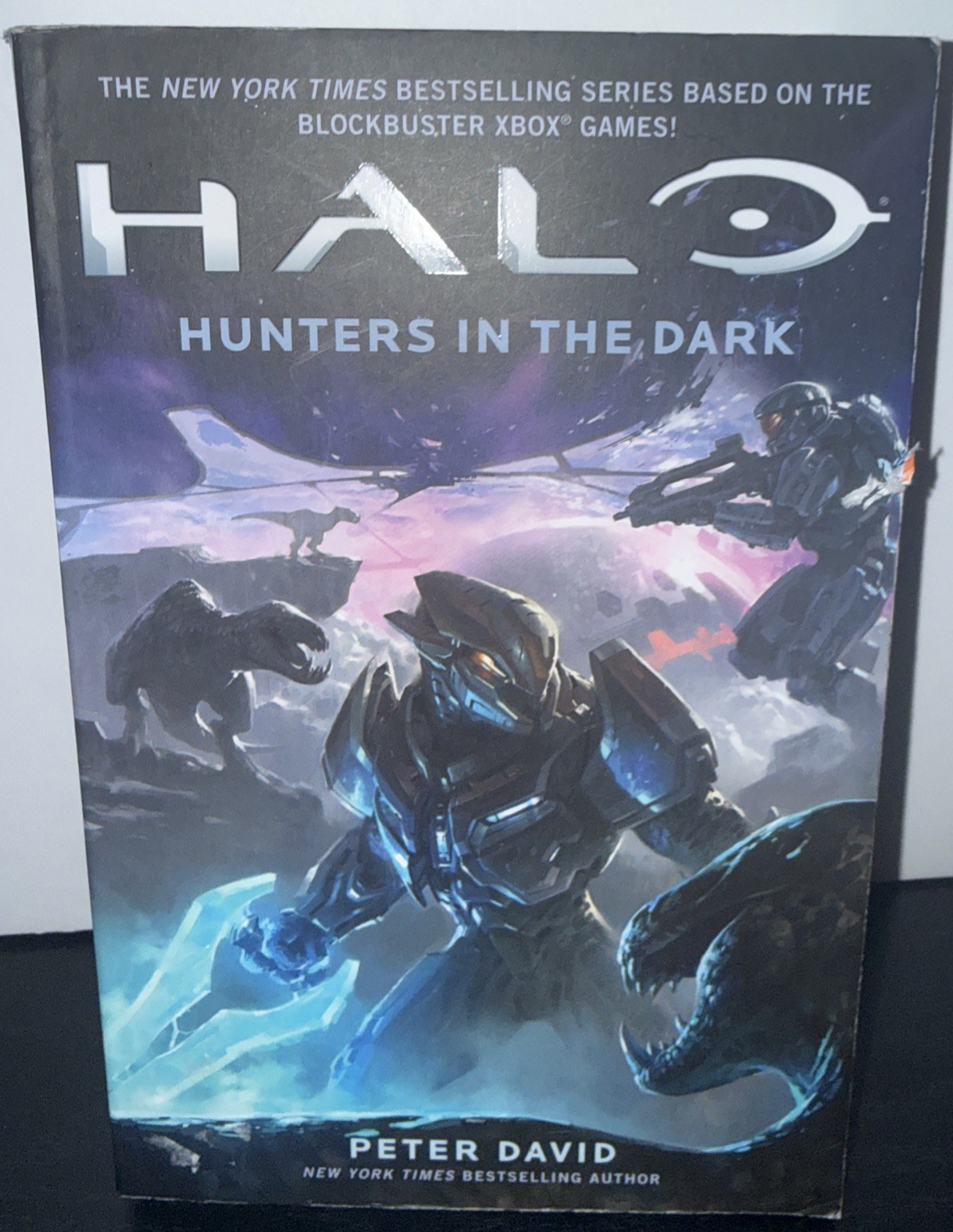 Halo: Hunters in the Dark Paperback Peter David