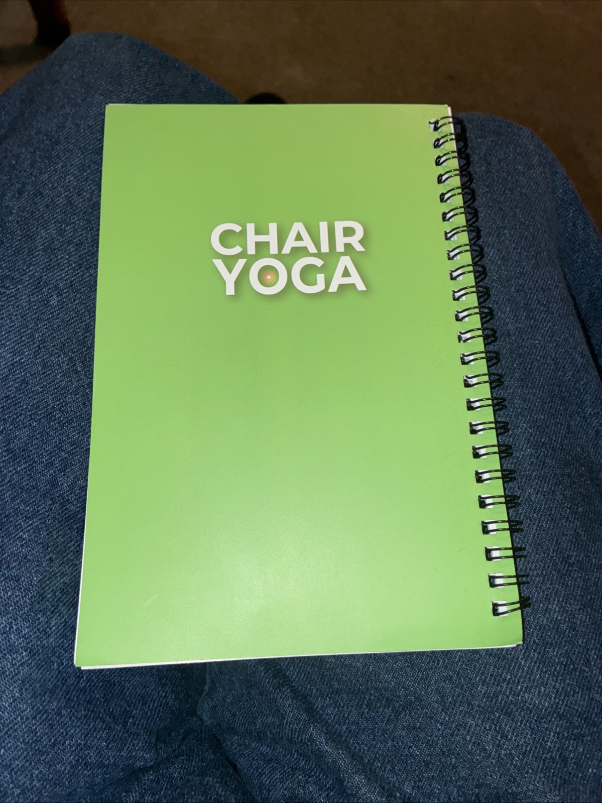 Chair Yoga for Weight Loss: a Collection of 50+ Low-Impact Exercises for Seniors