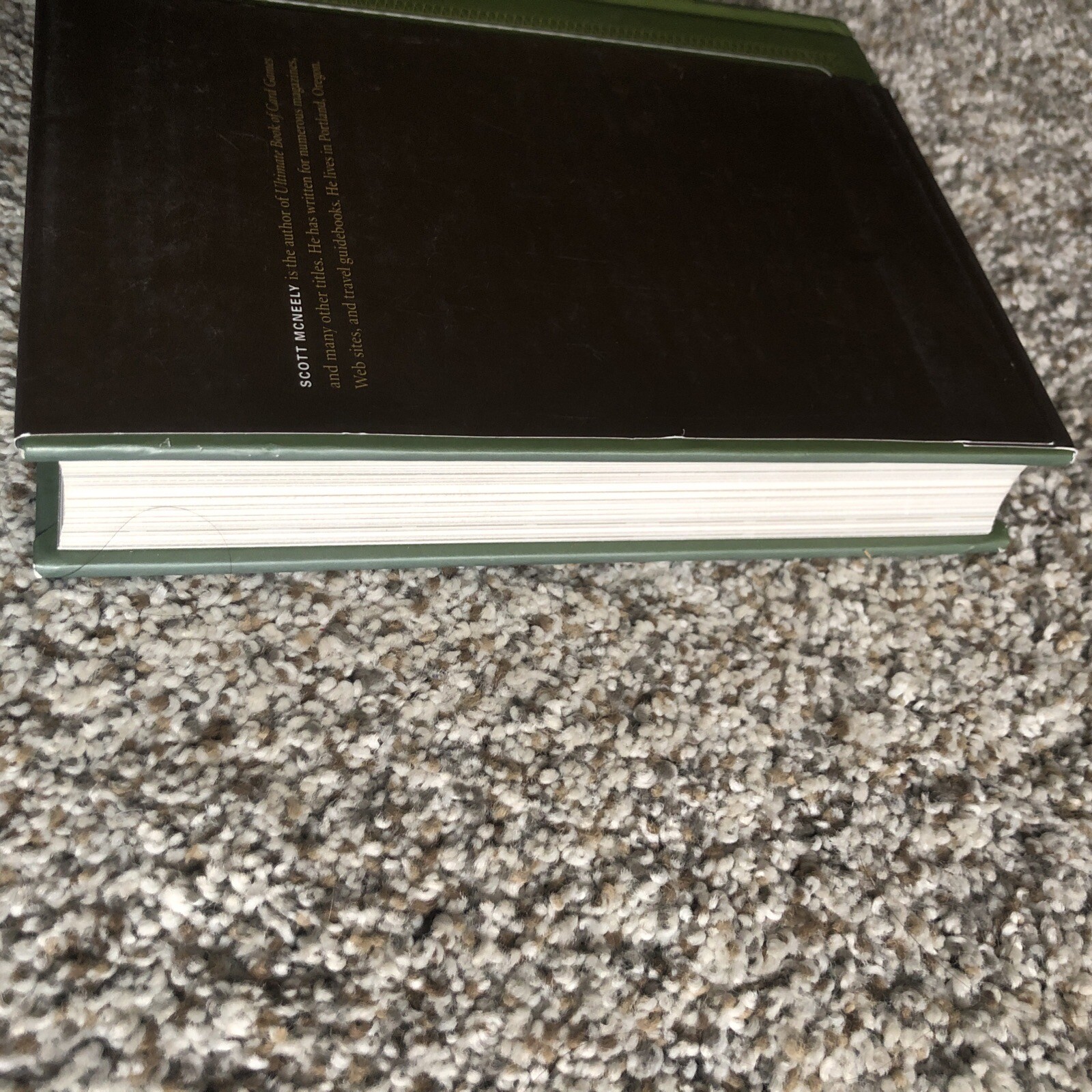Ultimate Book of Jokes: The Essential Collection of More Than 1,500 Jokes.