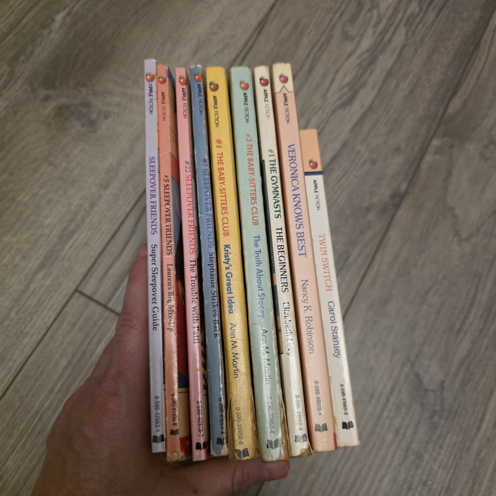 Vtg Books Collectibles Young Adult Paperback/Hard 80-90s Lot of (34) Resellers