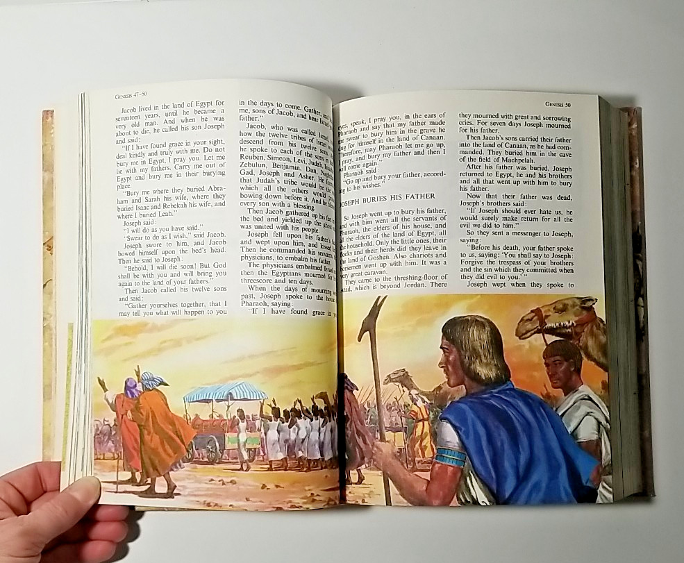THE CHILDREN’S BIBLE Hardcover Golden Press Illustrated Stories 1965
