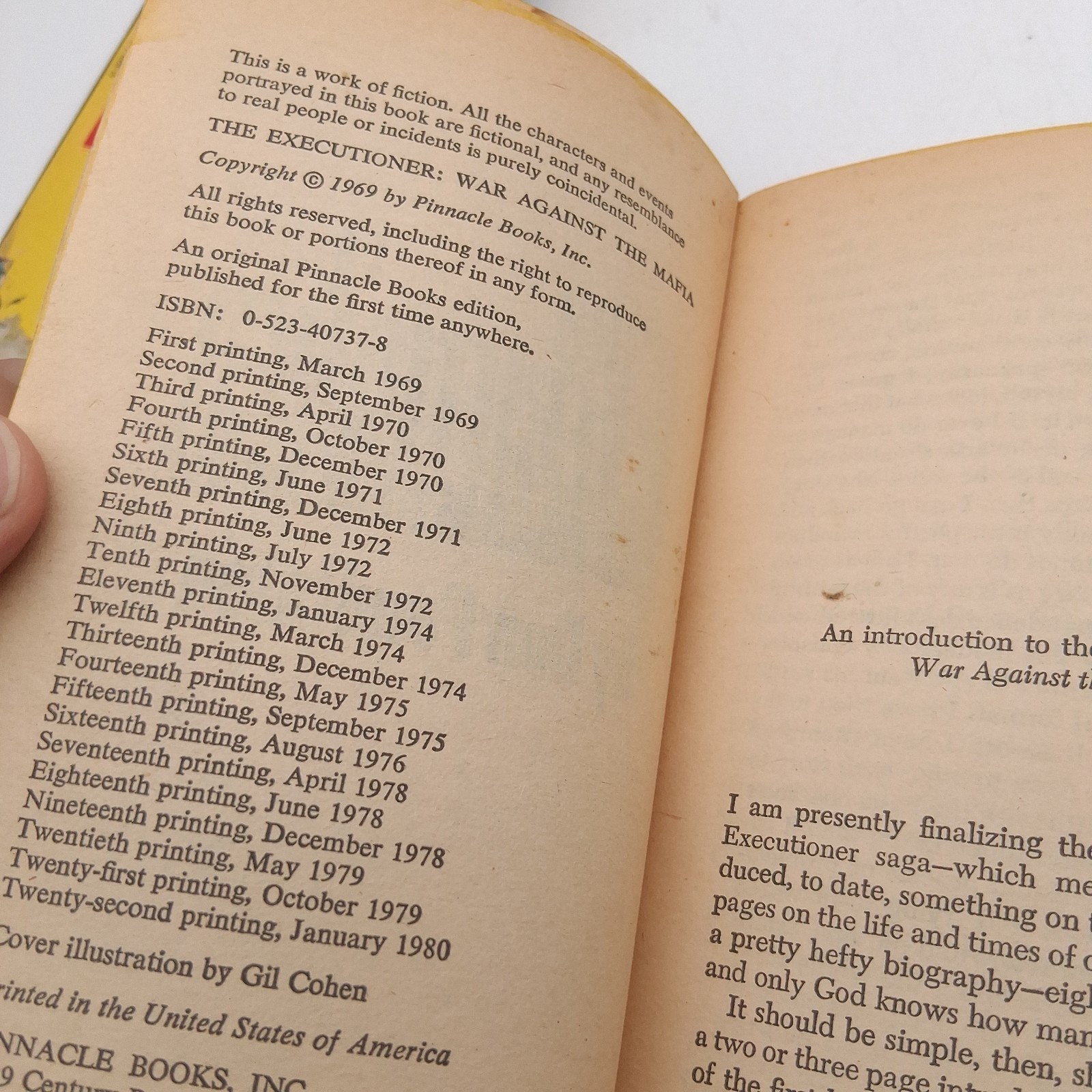 Vintage The Executioner Mack Bolan Books #1 & #4 Don Pendleton Paperbacks Lot
