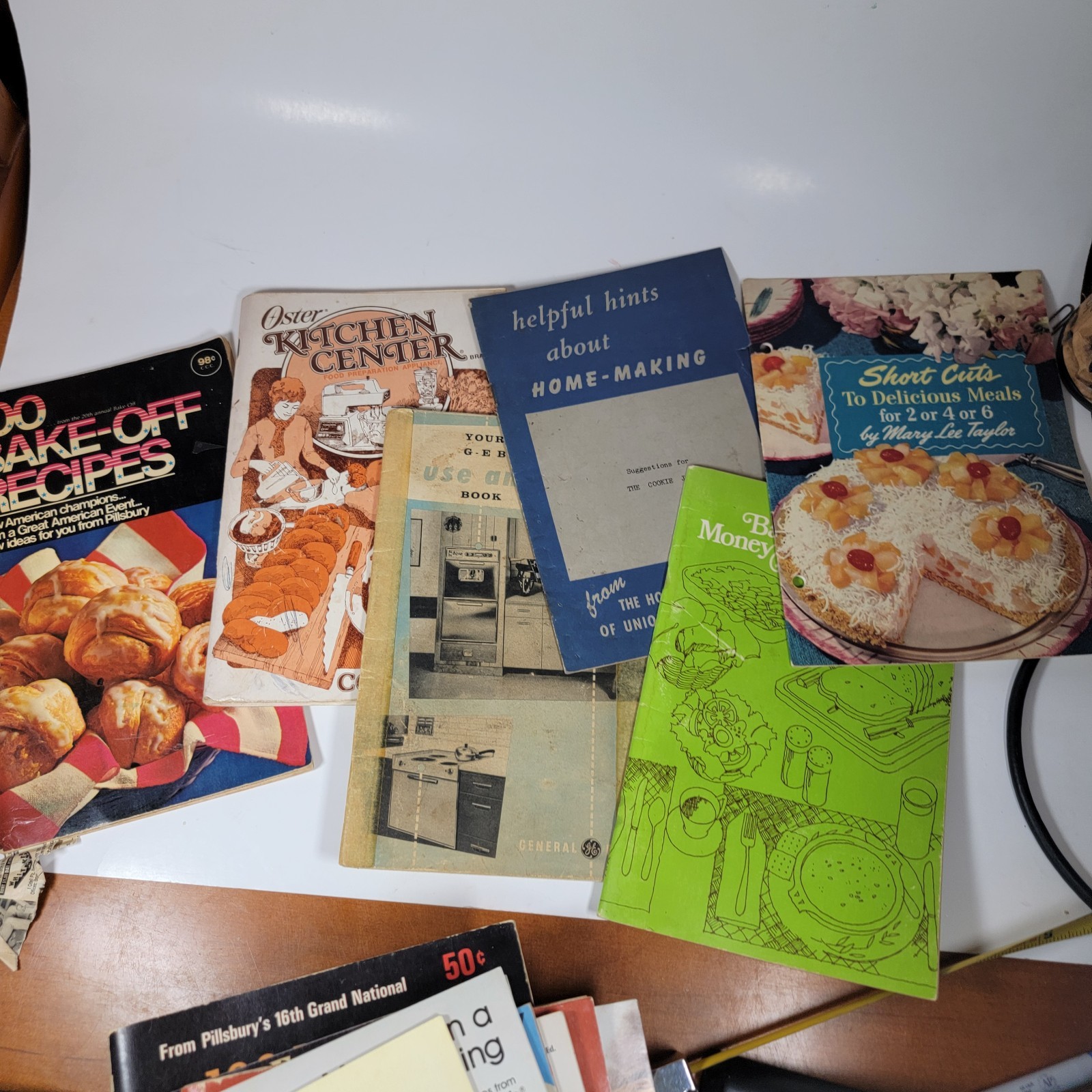 West Bend Cookbooks 6 Baking Vintage Oster General Electric Recipe Books Lot
