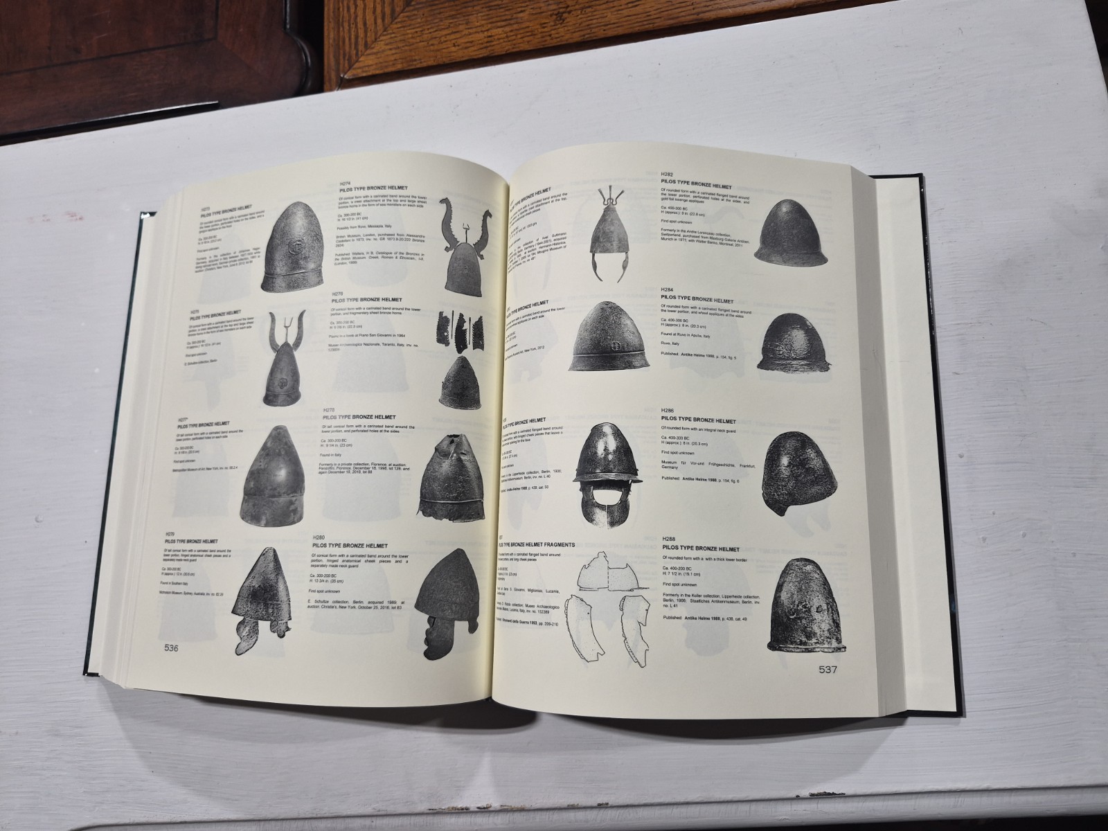 Ancient Greek Helmets A Complete Guide And Catalog Randall Hixenbaugh Rare