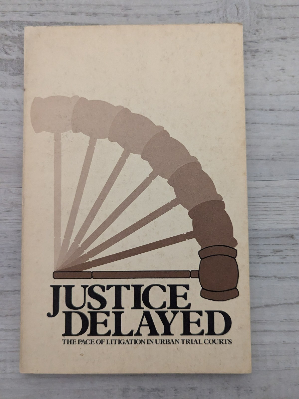Justice Delayed: The pace of litigation in urban trial courts; T. Church – VG/PB
