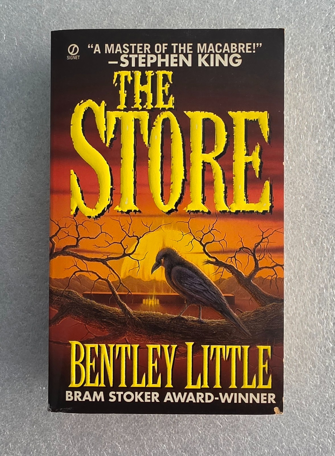 Bentley Little The Store 1998 1st Printing Signet Horror PB Embossed Cover Good