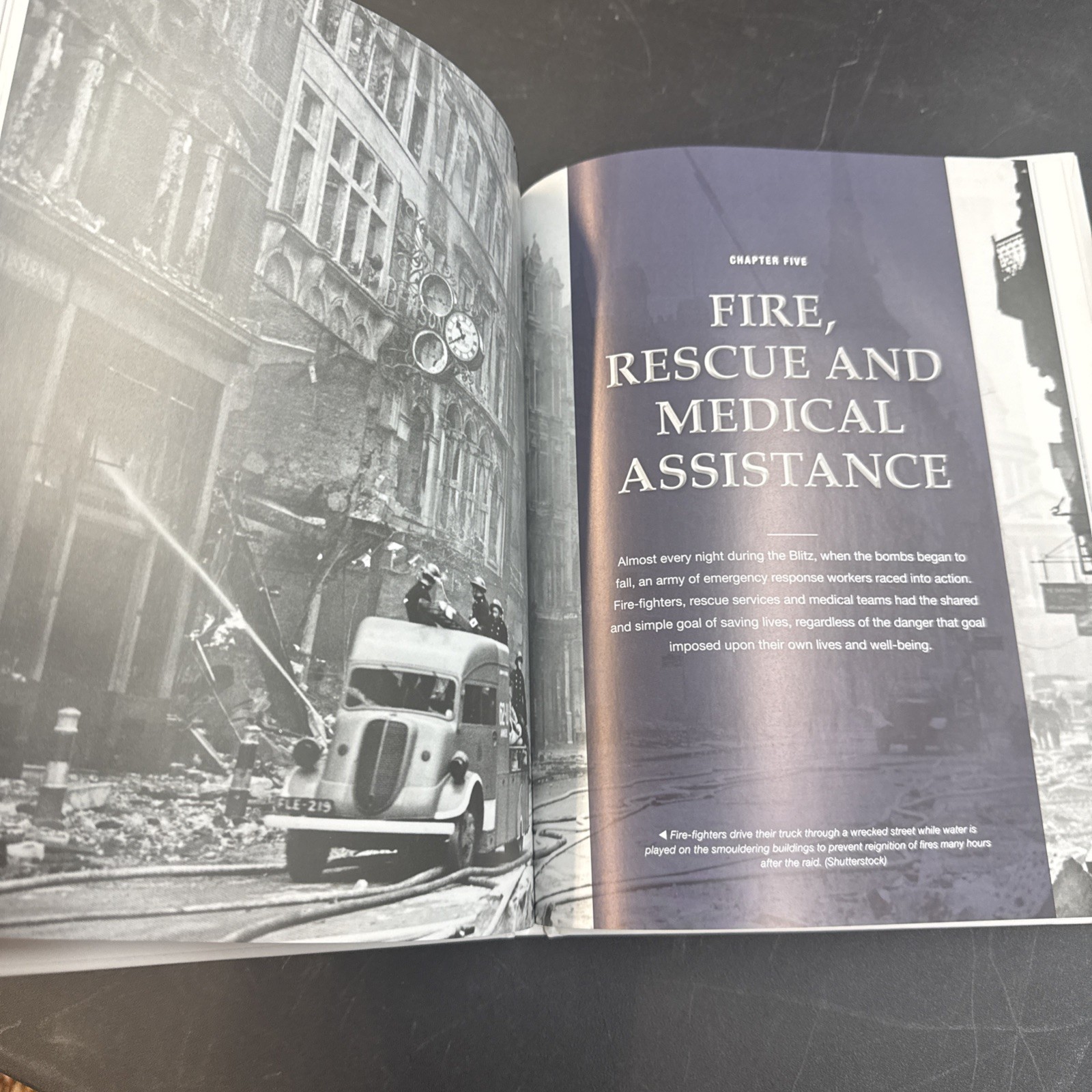 The Blitz Operations Manual by Chris McNab (Hardcover) (2019)