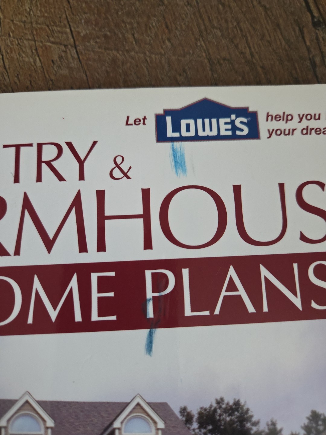 Country & Farmhouse Home Plans (Lowes) – Paperback – GOOD