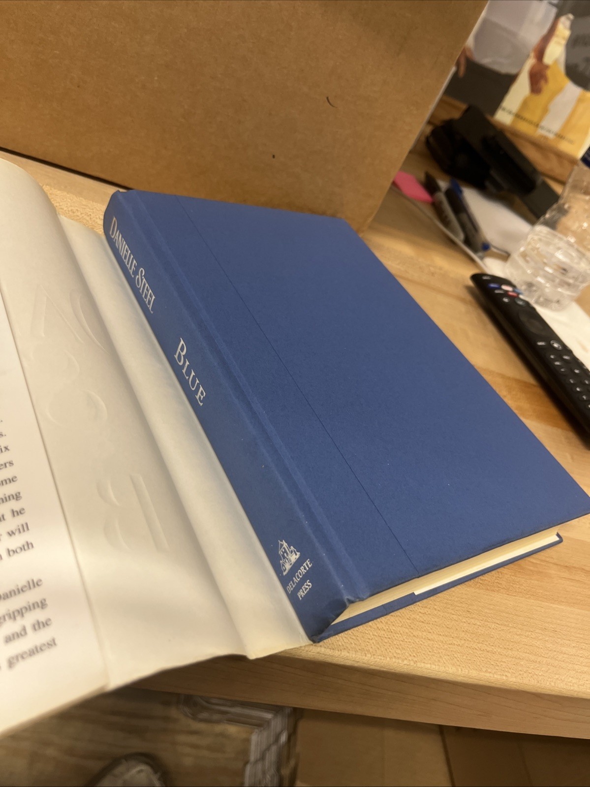 Blue: A Novel – Hardcover By Steel, Danielle – VG Box 71