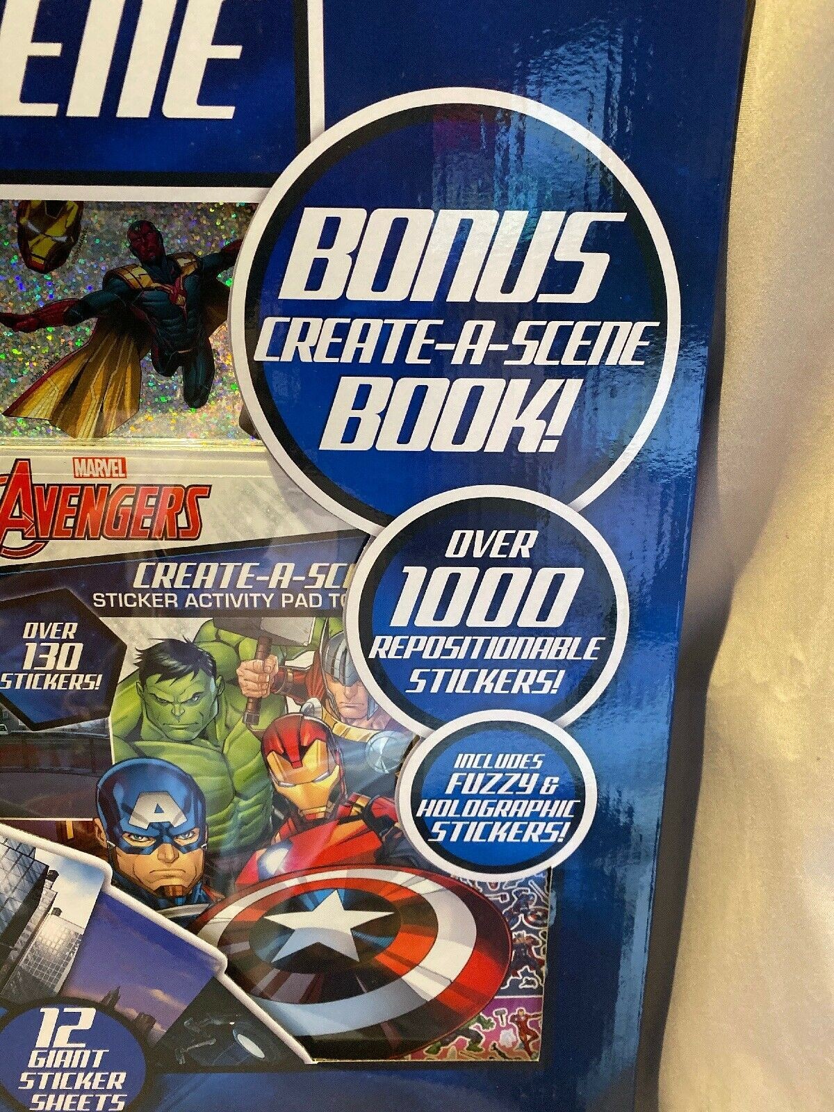 Avengers Jumbo Create A Scene Kit 1000+ Repositionsal Stickers NEW