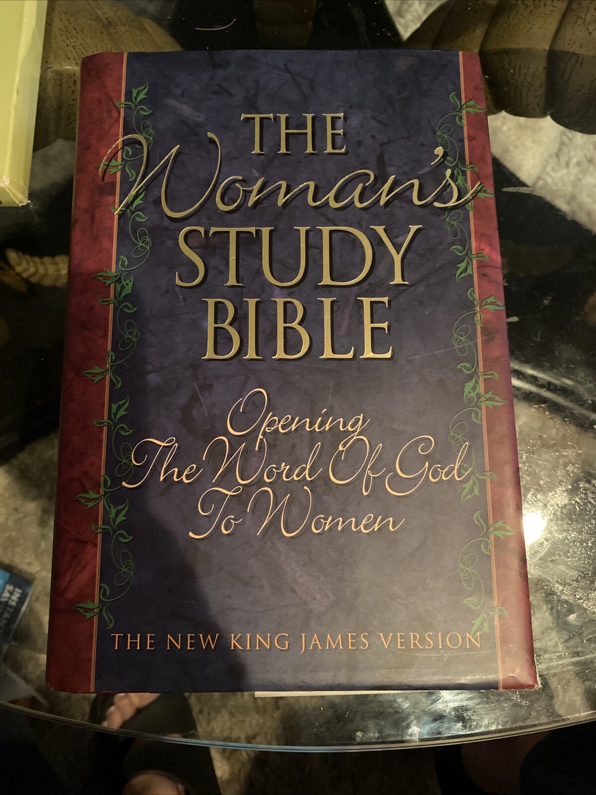 Woman’s Study Bible NKJV Opening the Word of God to Women by Thomas Nelson 922
