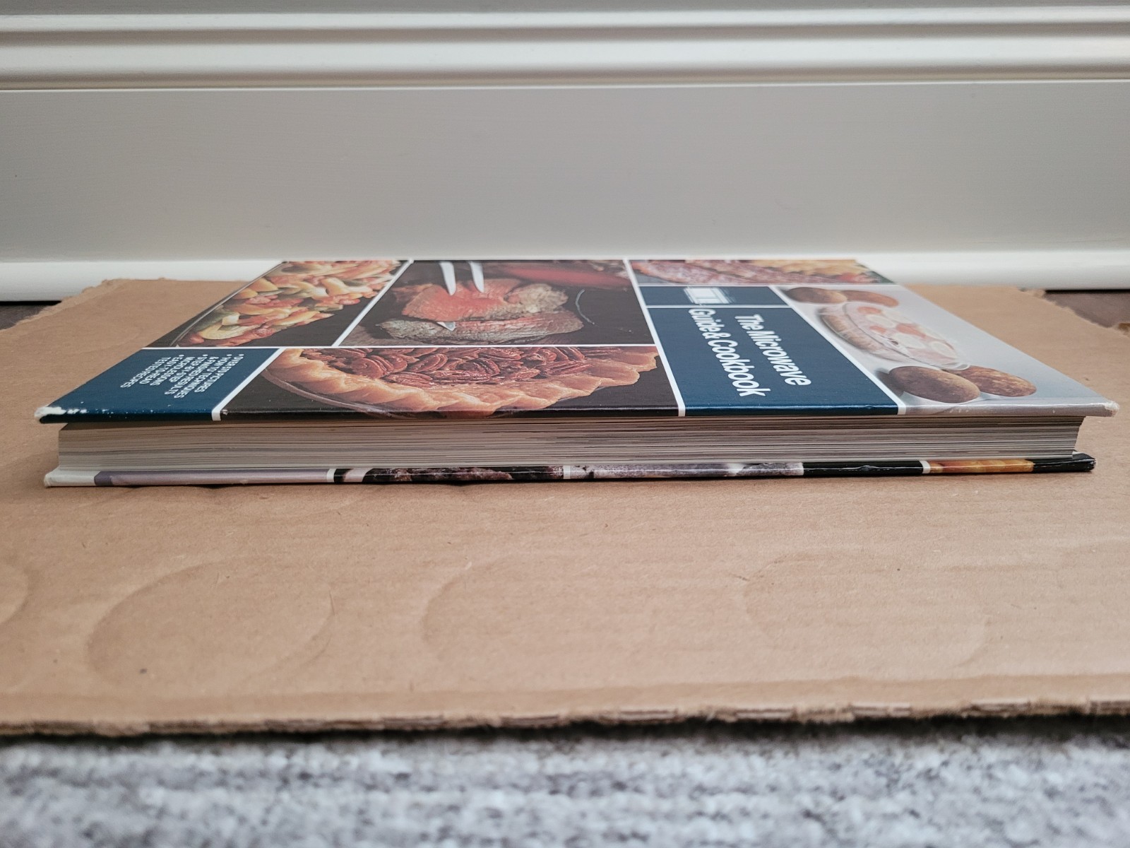 The Microwave Guide and Cookbook Hardcover Book from General Electric Co 1980