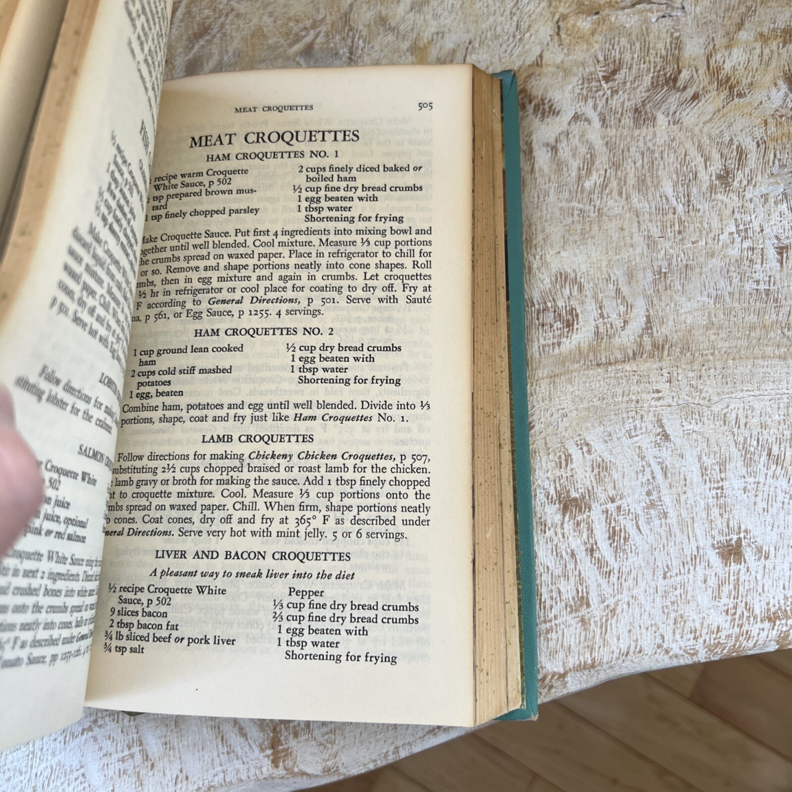 Meta Given’s MODERN ENCYCLOPEDIA OF COOKING 1957 Cookbook 736 Pages