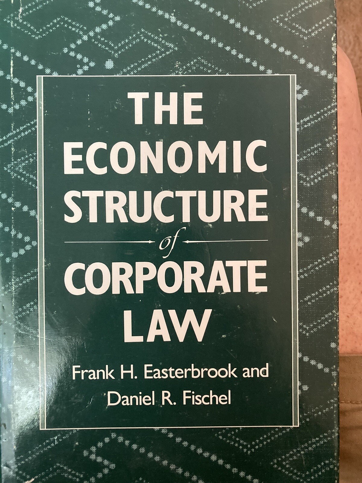 The Economic Structure of Corporate Law