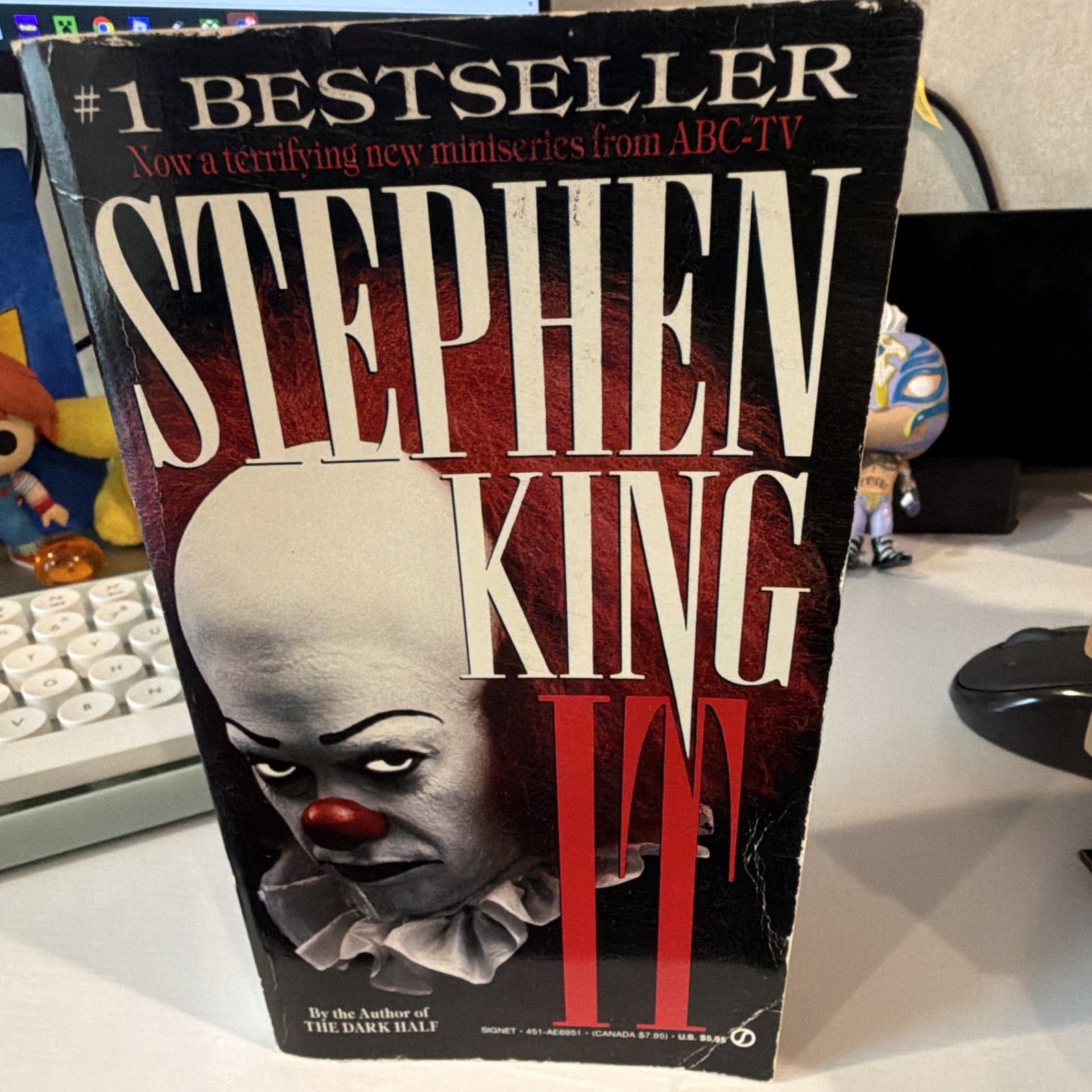 Lot of stephen king books 7 in total