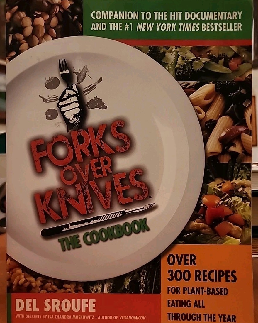 Cookbook : Over 300 Simple and Delicious Plant-Based Recipes…(2012 Tr Pbk)